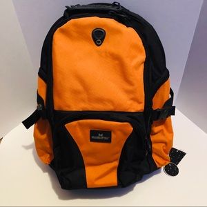 MANHATTAN-Strong back pack.